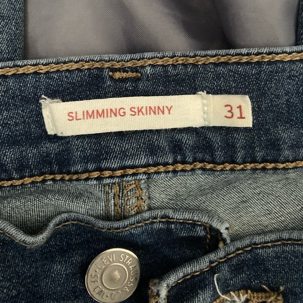 Levi jeans